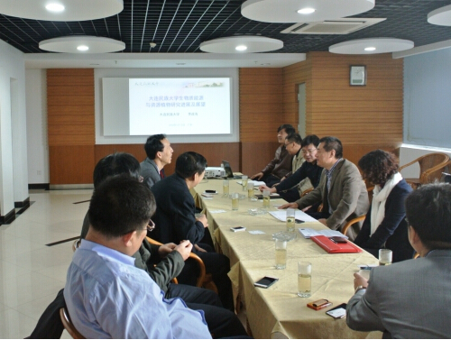 The President of Dalian Minzu University visits GIEC