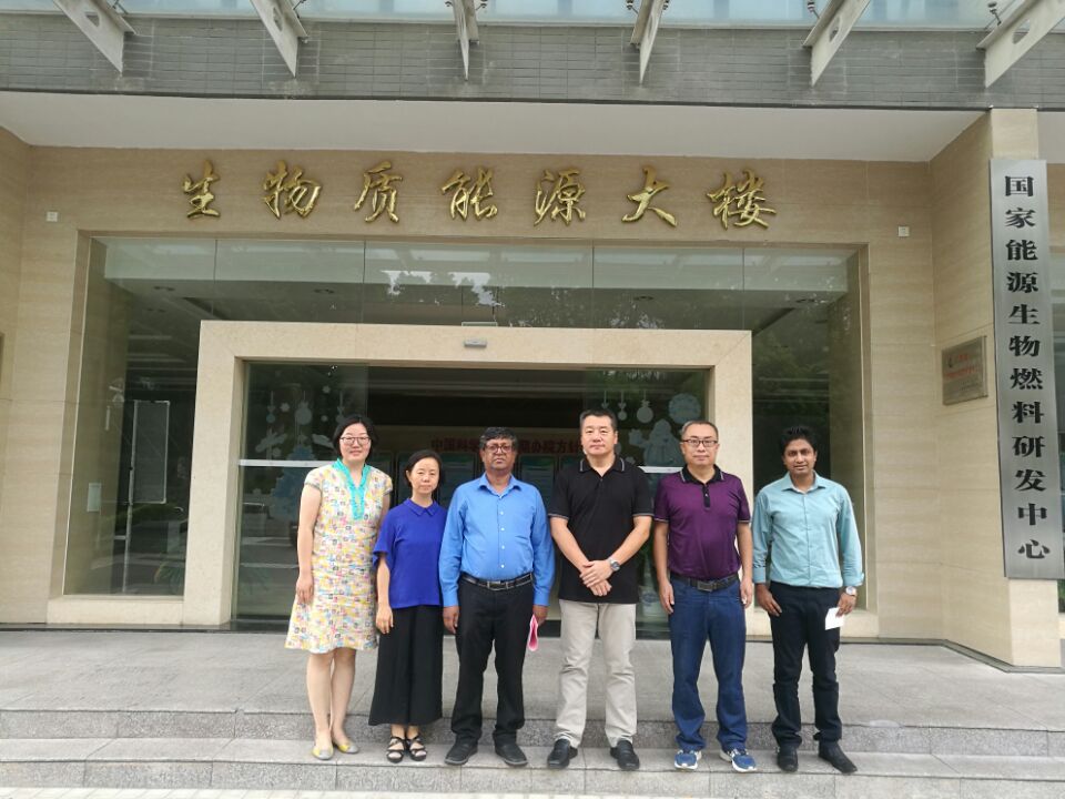 Dr. Saiful Huque from University of Dhaka visited GIEC