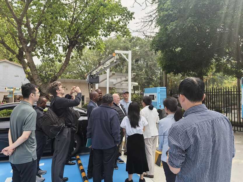 South African Delegation Visits GIEC